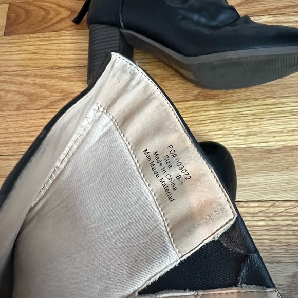 Mid Calf Black Boots - Picture 4 of 4